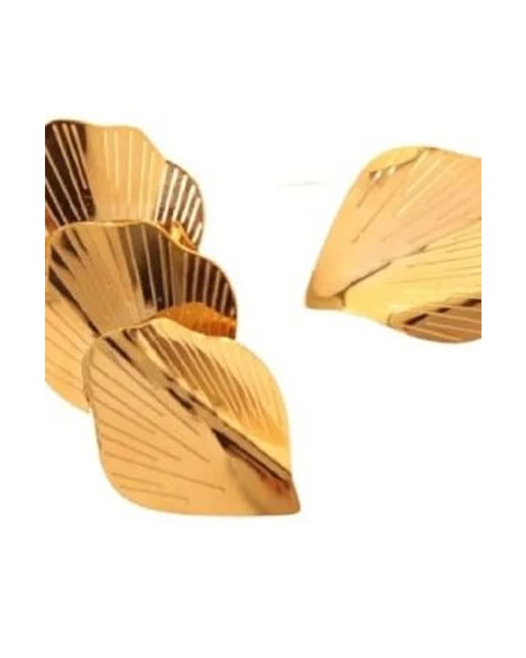 Brinco Max Pétalas Degradê Dourado