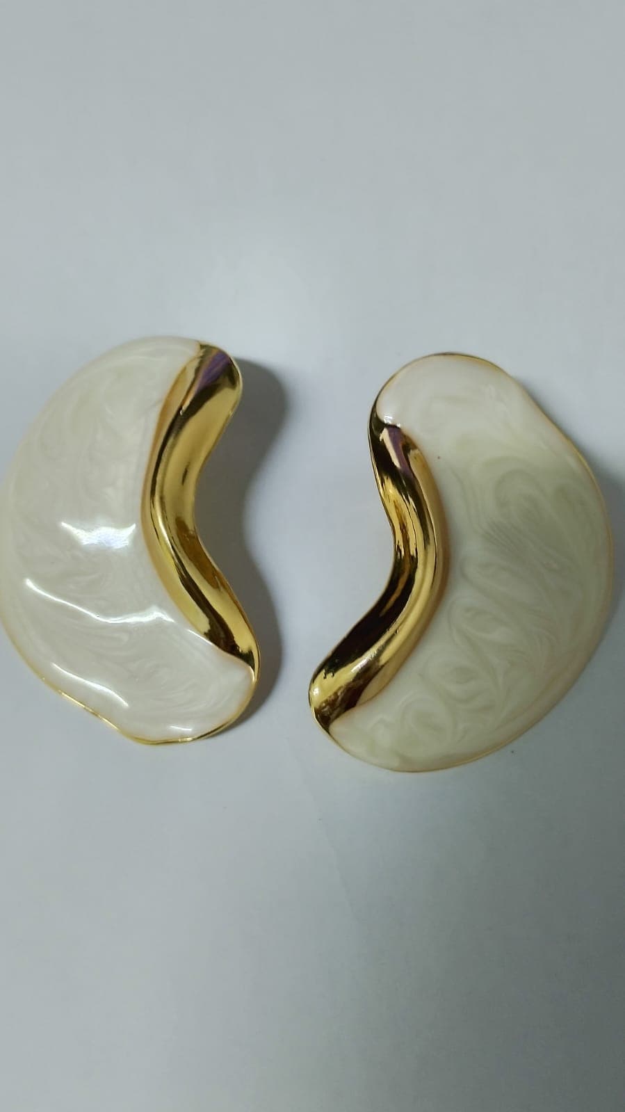 Brinco Esmaltado Branco
