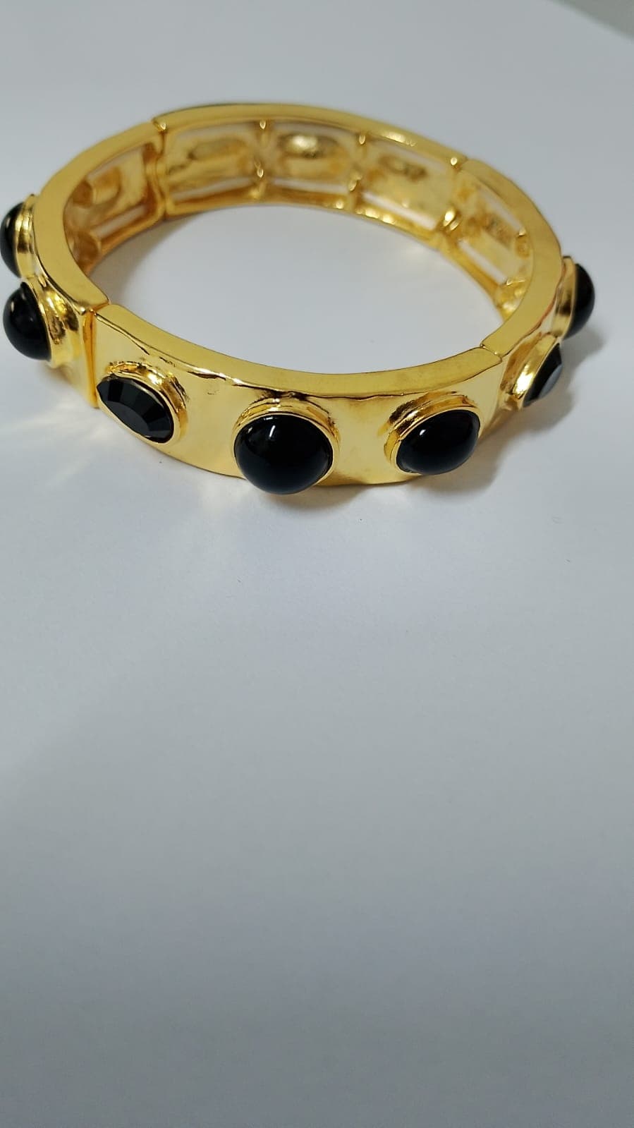 Pulseira com Bolas Pretas Dourado