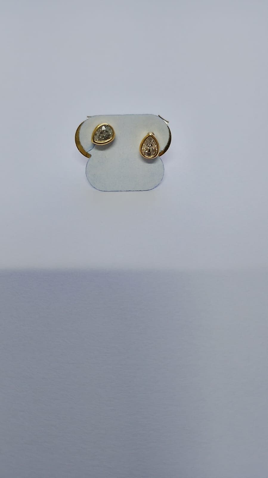 Brinco Pedra Gota pp