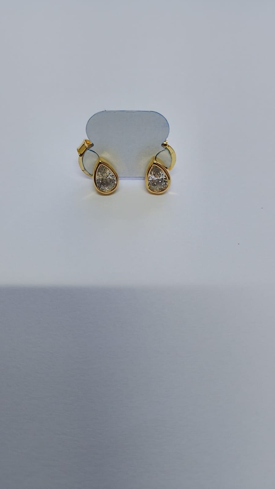 Brinco Pedra Gota P